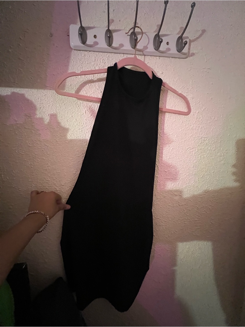 Black Sleeveless Bodycon Dress